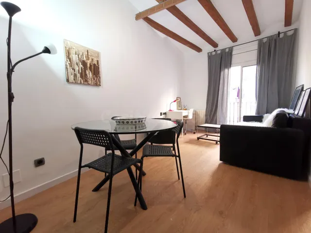 Piso 1 habitación 50m² en alquiler - Sant Antoni - foto 4