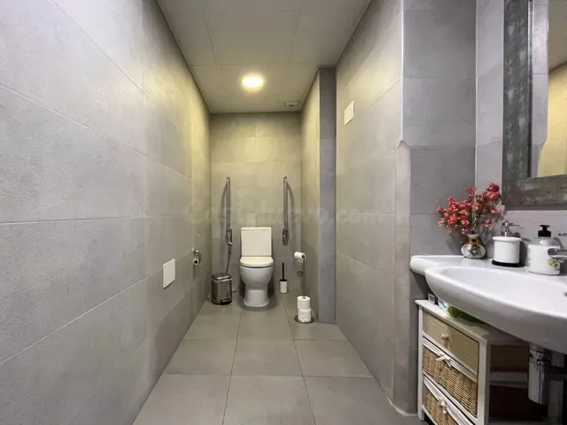 Local comercial 376m² en venta - Marbella — 5