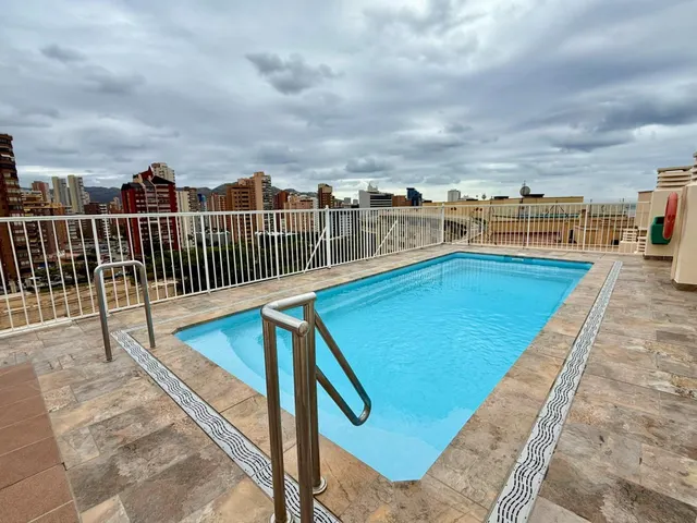Apartamento en exclusiva de 2 dormitorios con piscina y vistas al parque de l'aigüera  en Benidorm — 19