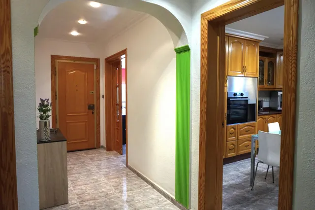 OPORTUNIDAD CHALET URBANO CON PISCINA EN LA GALIA — 17