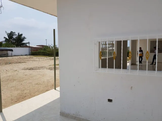 Casa con terreno 200m² en venta - Tierra Baja — 6