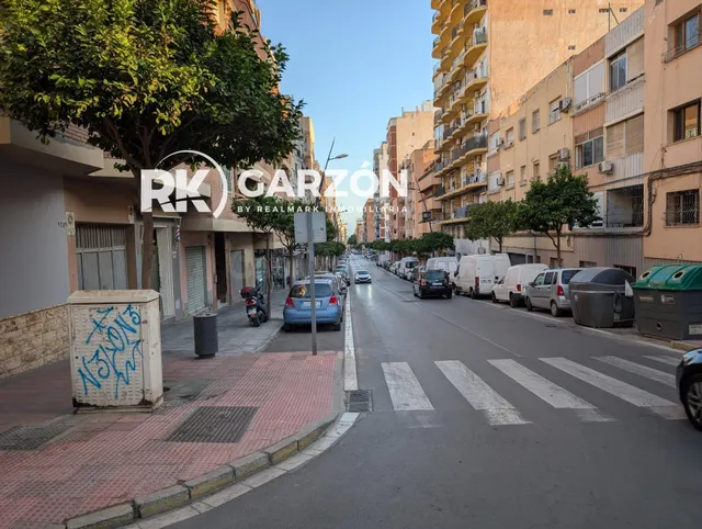 Piso Alquiler junto a la Plaza de Toros - foto 2