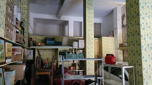 Local comercial a pie de calle — 2