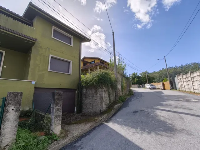 Chalet en Venta en Vilaboa — 35