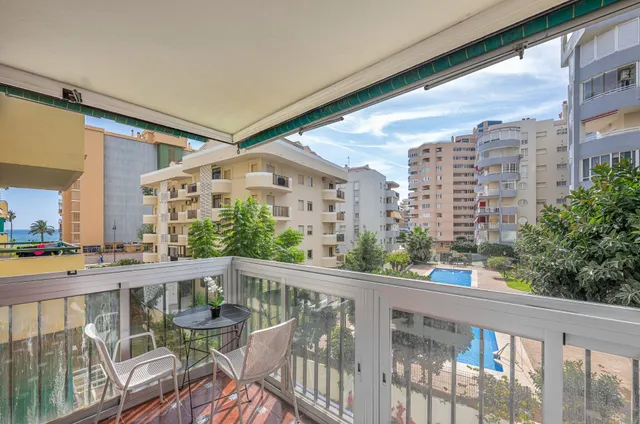 Vivienda con terraza y vistas al mar en Avenida de las Gaviotas, Fuengirola — 18