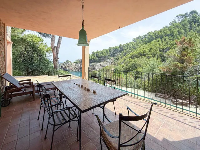 Impresionante chalet en Cala Deia con vistas al mar — 10
