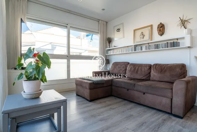 Ático con terraza y vistas despejadas en San Sebastián - foto 4