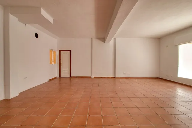 Local comercial 54m² en venta - Costa del Sol — 12