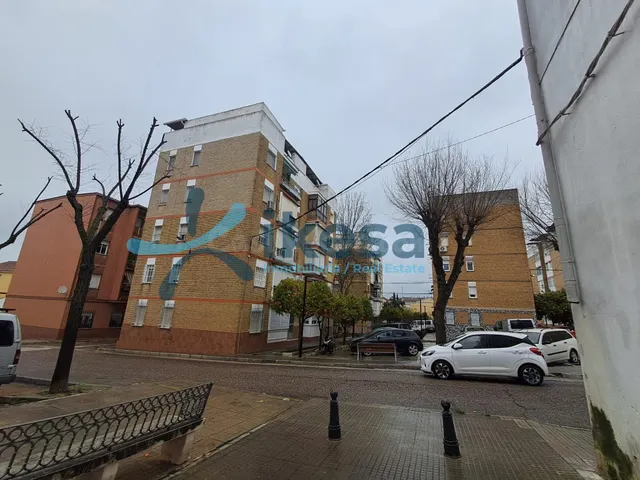 Venta de piso sin posesión (no visitable) en Lucena - Córdoba — 3
