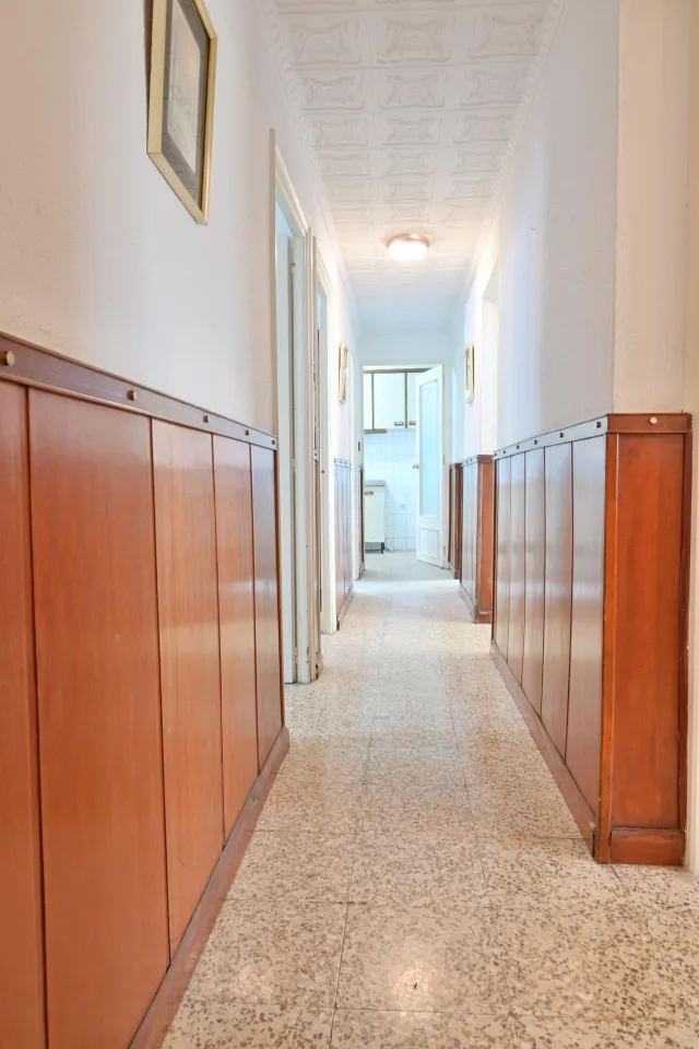 Piso de Renta libre en venta de cuatro dormitorios con terraza zona Parque Alcosa — 7
