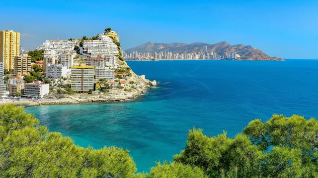 Apartamento  situado en la Cala de Finestrat, a estrenar — 2
