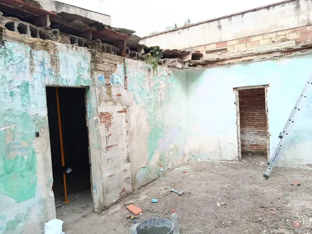 CASA PARA REHABILITAR EN EL CENTRO DE VILADECANS — 6
