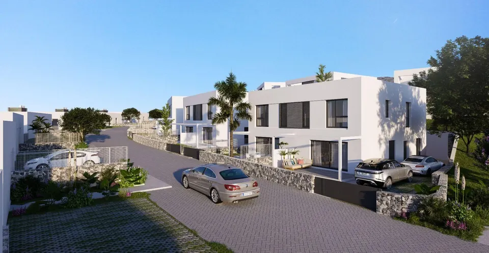 MAGNIFICOS PAREADOS DUPLEX DE 3 Y 4 DORMITORIOS CON HERMOSAS VISTAS AL MAR Y AMPLIA ZONA EXTERIOR.