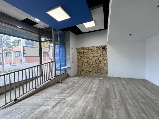 Local comercial acondicionado — 8