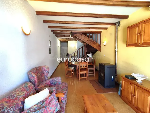 TU REFUGIO DONDE LA MONTAÑA SE CONVIERTE EN HOGAR - foto 5