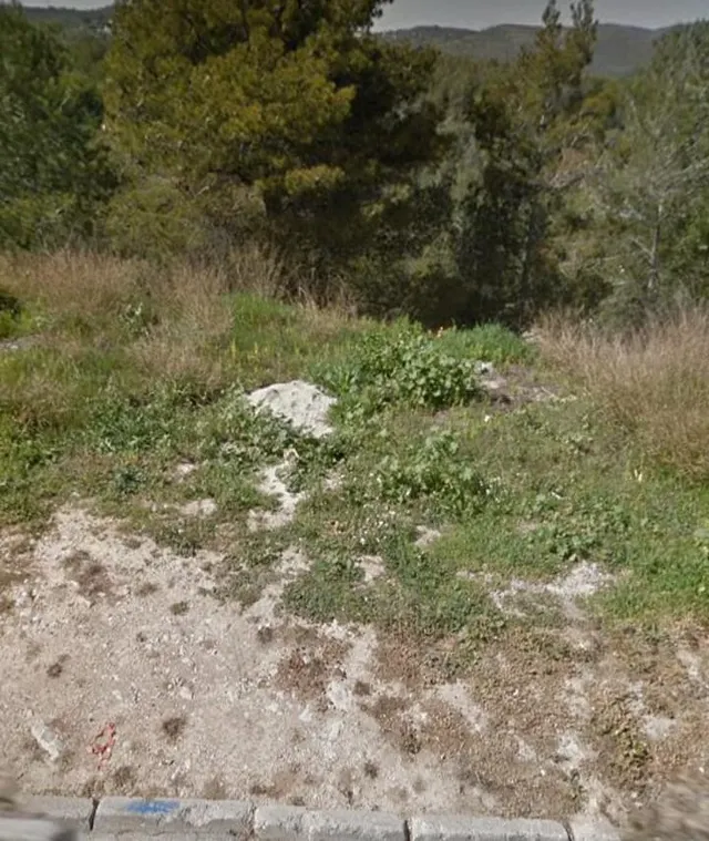 TERRENO EN CAN GORDEI CONSTRUYE TU HOGAR SOÑADO EN UN ENTORN - foto 2