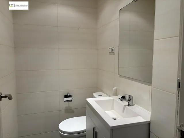 PISO AL LADO DE LA PLAZA DE SANTO DOMINGO — 11