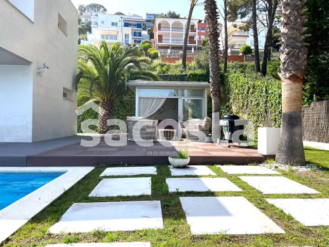 EN UN ENTORNO DE JARDINES BOTANICOS Y LAS MEJORES PLAYAS - foto 4