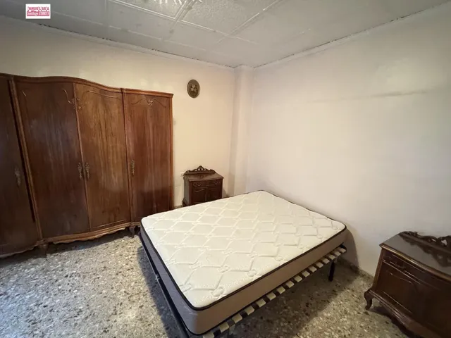 VENTA DE VIVIENDA UNIFAMILIAR EN BENIFAIO (VALENCIA) — 28