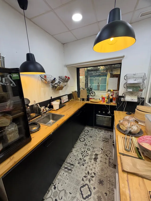 Local comercial 183m² en alquiler - Centro — 8