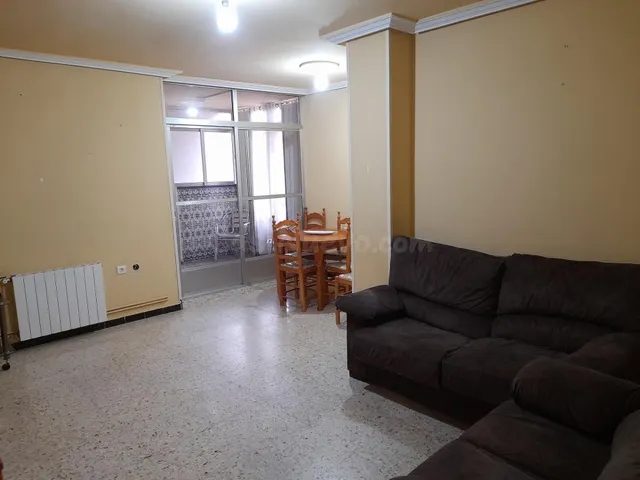 Piso con gran terraza !!! — 2