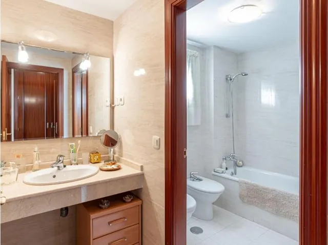 Maravilloso apartamento situado en la Urbanización Miramar en Fuengirola. — 15