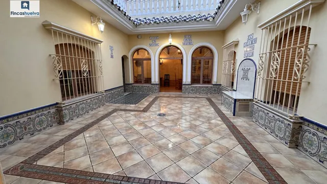 DOS LUJOSAS VIVIENDAS EN VENTA EN MOGUER (HUELVA) — 32