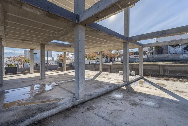 Parcela exclusiva con estructura de Chalet independiente y piscina en Urb. El Montecillo, Las Gabias — 17
