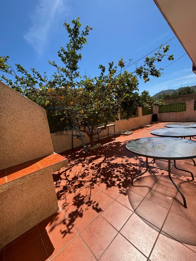 MARAVILLOSA CASA CON VISTAS A LA SIERRA MINERA - foto 2