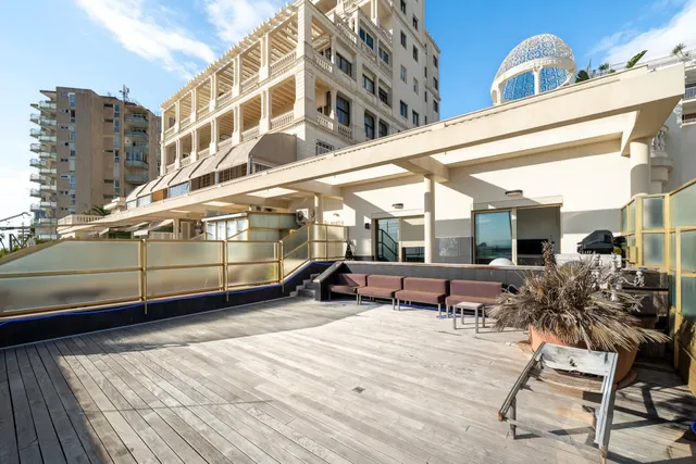 Impresionante piso en Paseo Maritimo — 28