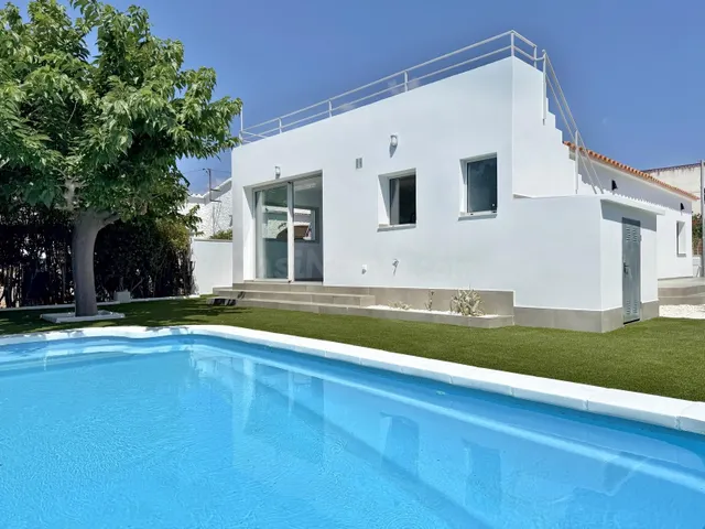 Villa de una sola planta con 3 habitaciones y piscina privad - foto 3