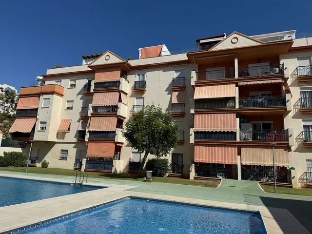 Ático 4 habitaciones 145m² en venta - Zona Las Mesas — 17