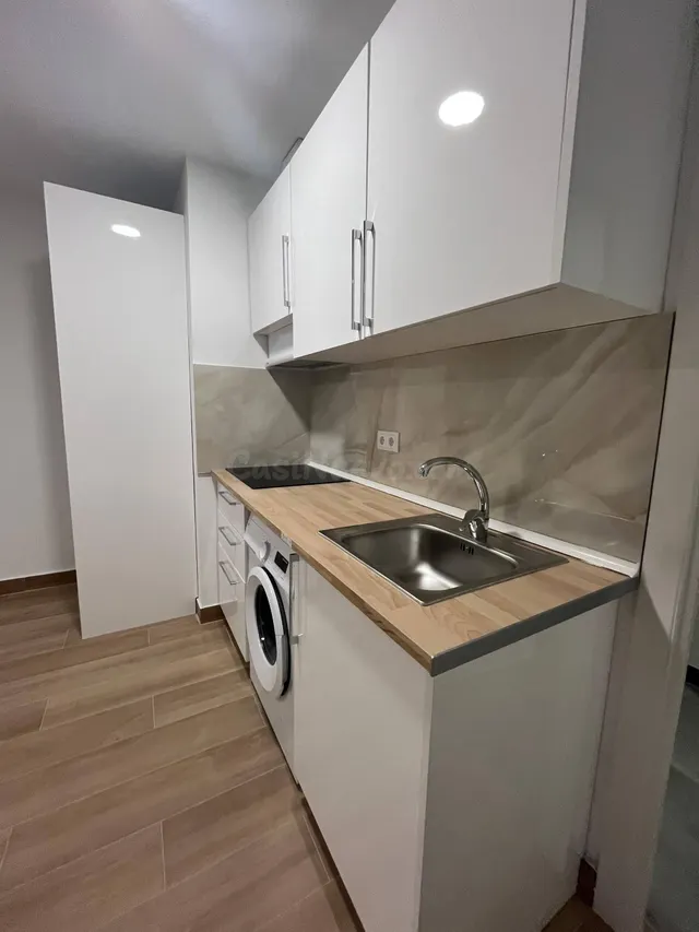 Encantador estudio en el Corazón de Alcobendas - foto 4