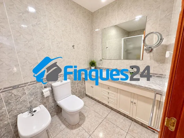 CHALET PAREADO EN VENTA EN SALLENT | 329.000 € — 15