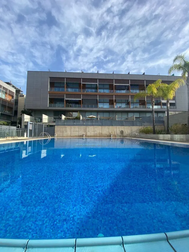 LOFT CON PLAZA DE GARAJE EN VARA DE QUART — 16