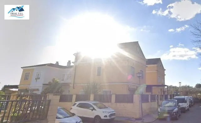 Venta de casa en Villanueva del Ariscal - Sevilla — 2