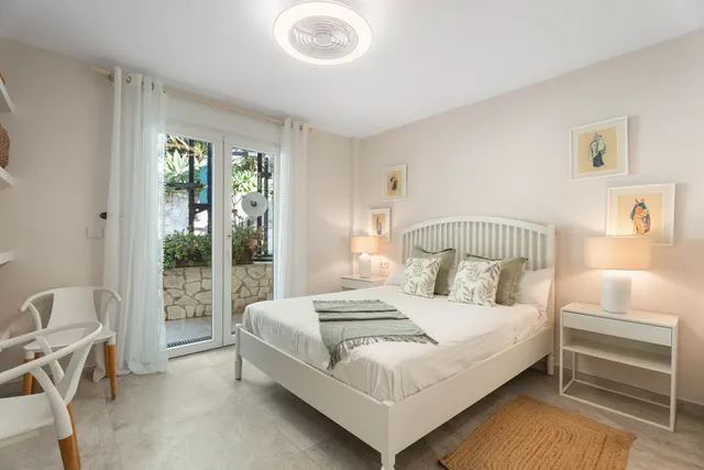 Chalet 6 habitaciones 342m² en venta - Marbella — 41