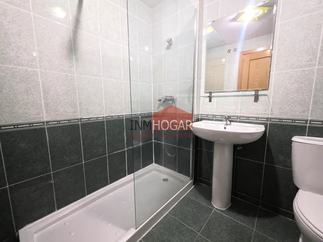 Chalet adosado en hervencias — 12