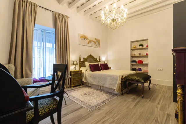 ENCANTADORA CASA EN PLENO CENTRO DE CHICLANA DE LA FRONTERA — 34