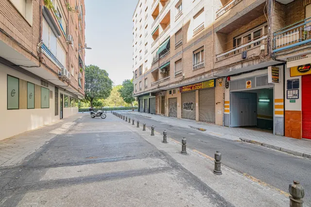¡¡¡OPORTUNIDAD DE INVERSIÓN EN GRANADA!!! — 13