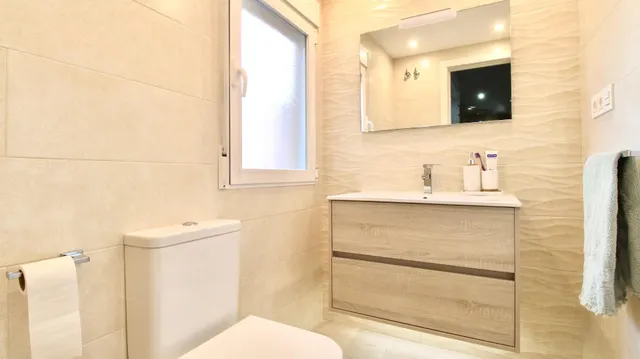 ¡ESPECTACULAR CASA TOTALMENTE REFORMADA EN MARACENA! — 16