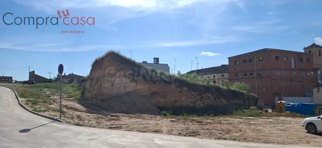 VENTA SOLAR EN BERNUY DE PORREROS