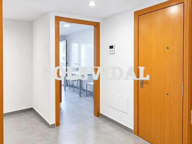 PISO CON GARAJE. EDIFICIO DE LUJO CON EXCELENTES VECINOS — 14