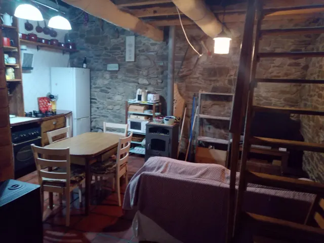 CASA DE PIEDRA EN VALCECAÑADA — 24
