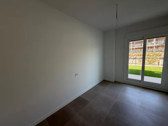 Bajo SUROESTE con altura de primera con terraza y jardín con vista al Mar — 16