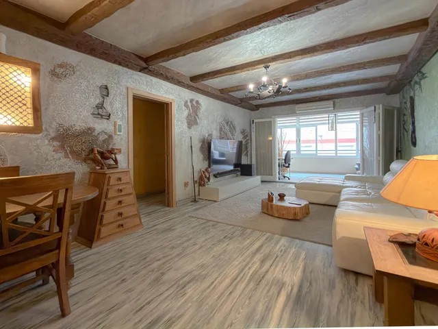 Acequion! Impresionante apartamento reformado con diseño vanguardista y toques rústicos + Enorme terraza con vistas laterales al mar y piscina comunitaria (150 mts playa) — 36