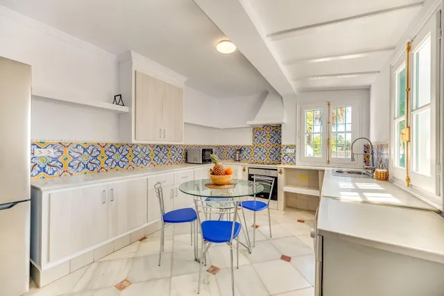 Chalet 5 habitaciones 224m² en venta - Marbella — 8