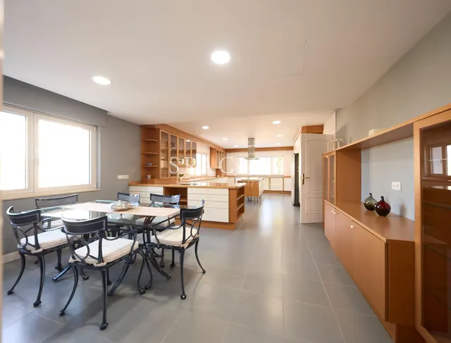 Villa de Lujo en Urbanización cerrada — 11