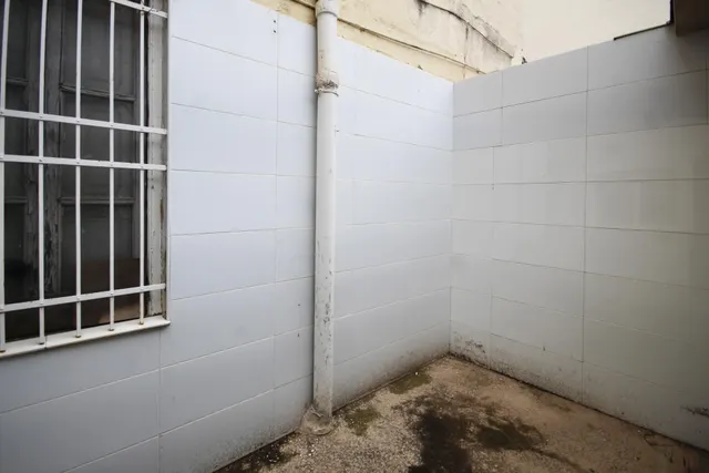 Bajo en esquina para convertir en vivienda o negocio en Alaquàs. con informe de arquitecto — 21