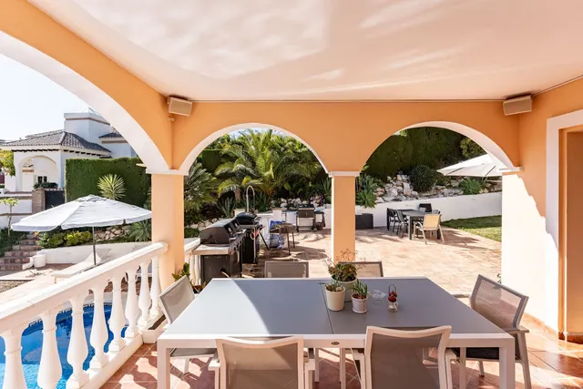 Chalet 5 habitaciones 258m² en venta - Centro — 36